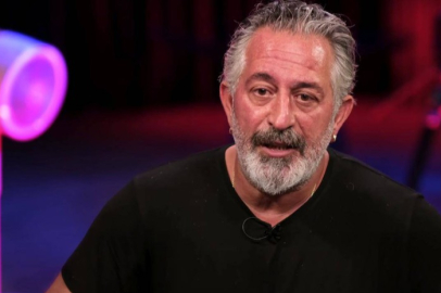 Cem Yılmaz'dan dikkat çeken çıkış: 'Bugün keşke gelmeseydim'