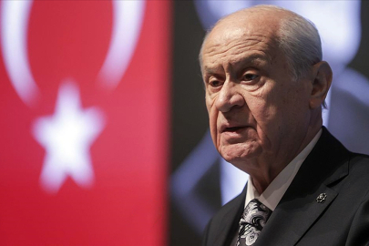 Devlet Bahçeli'den gündem yaratacak teklif: "Cumhurbaşkanı yardımcılarından biri alevi, diğeri kürt olabilir"