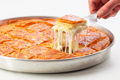 Fırında Hakiki Su Böreği Tarifi: Kat Kat Lezzetin Püf Noktaları