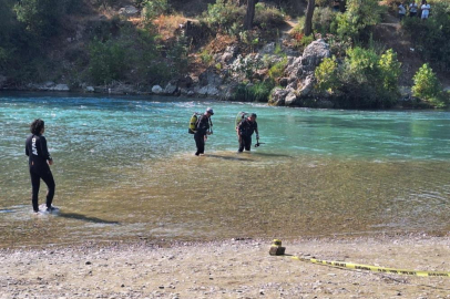 Irmağa düşen topu almak isterken akıntıya kapılan lise öğrencisinden acı haber