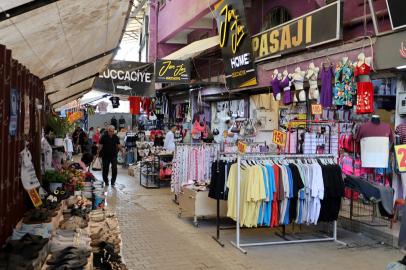 Uzun Çarşı esnafının çileli yolculuğu