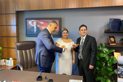 Hataylı yazar Ümit Okay Hamurcu, anlamlı bir tarihte dünya evine giriyor