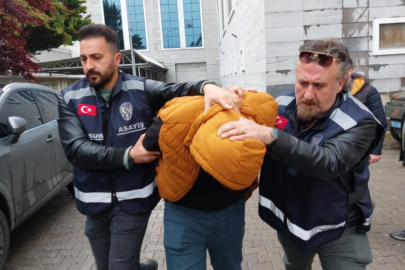 Samsun’da boşanma aşamasındaki eşini sokak ortasında öldüren zanlının ağırlaştırılmış müebbet davası başladı