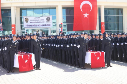 Akyurt POMEM’in yeni mezun kadın polisleri yemin ederek göreve başladı