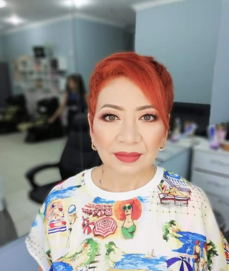  Özbekistan uyruklu Dinara Alya Urkasimovan