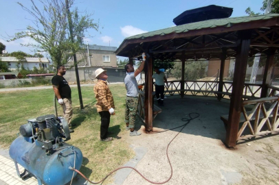 Kent yaşamının nefes alanları parklar elden geçiriliyor