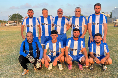 Yunusoğlu Futbol Turnuvası’nda çeyrek final heyecanı