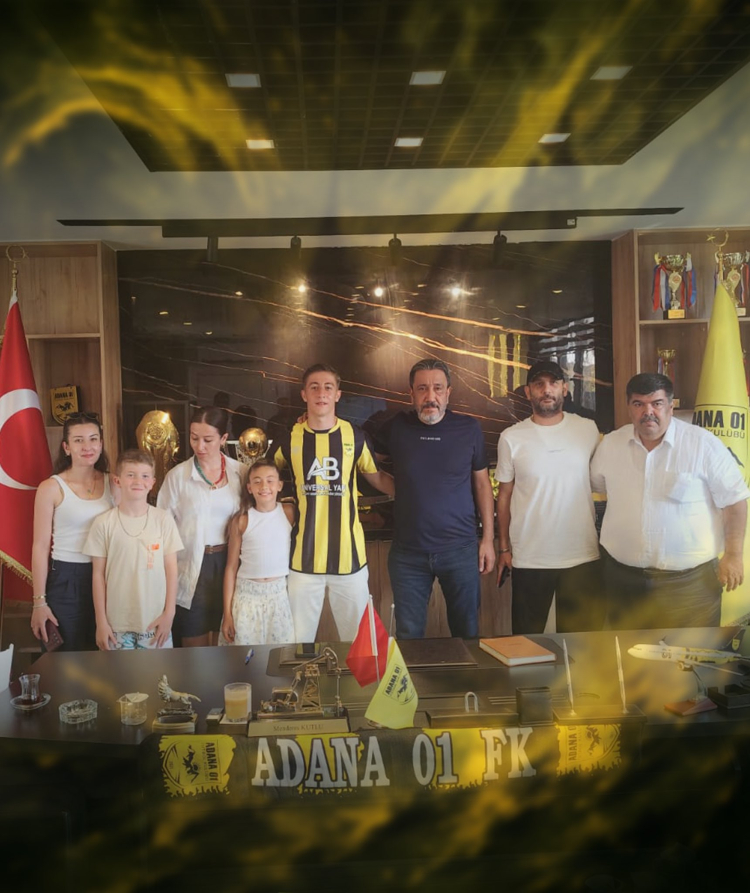 Adana 01 FK, altyapı kalecisi Mir Tuğra Bilgici ile profesyonel sözleşme imzaladı 3