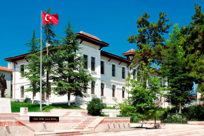 Bilecik Valiliği’nden Osmaneli yangını iddialarına yalanlama