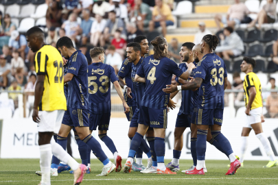 Fenerbahçe, Al Ittihad Club’ı 4-0 mağlup etti