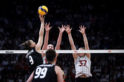 Türkiye - Japonya Voleybol maçı ne zaman, saat kaçta? Filenin Sultanları maçı hangi kanalda?