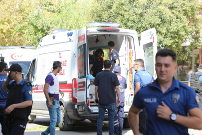 Elazığ’da bir şahıs intihar girişiminde bulunup rastgele ateş açtı: 1 polis yaralandı, saldırgan hayatını kaybetti