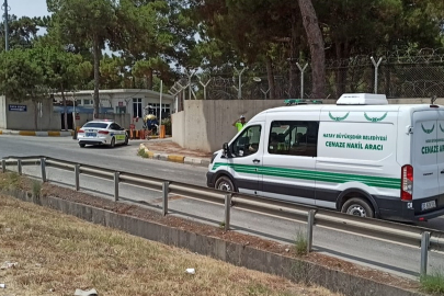 İskenderun’da şehit olan 2 asker memleketlerine uğurlandı