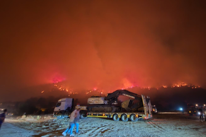 Karabük yangını Ankara karayoluna ulaştı! Tahliyeler devam ediyor