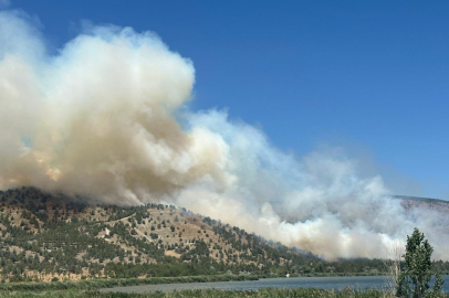 ODTÜ çevre yolunda korkutan yangın: Müdahale sürüyor