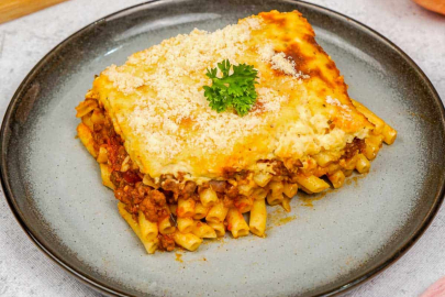 Yunan Mutfağının Efsane Lezzeti: Pastitsio Tarifi