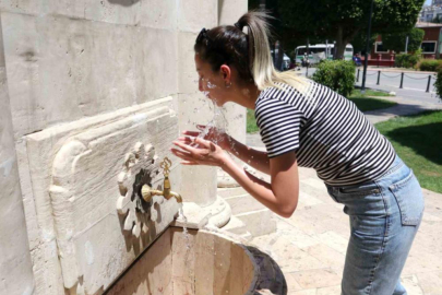 Adana’da nemle birlikte hissedilen sıcaklık 50 dereceyi aşıyor