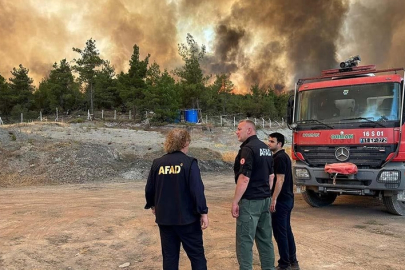 AFAD: Orman yangınlarıyla mücadele sürüyor