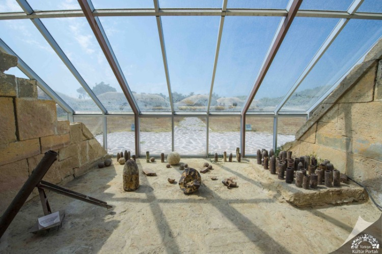 İNTERAKTİF SERGİLERLE SAVAŞI DENEYİMLEYİN