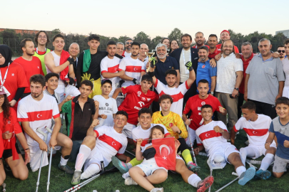 Genç Ampute Millilerden galibiyet ve kupa: Polonya'yı 2-1 yendiler