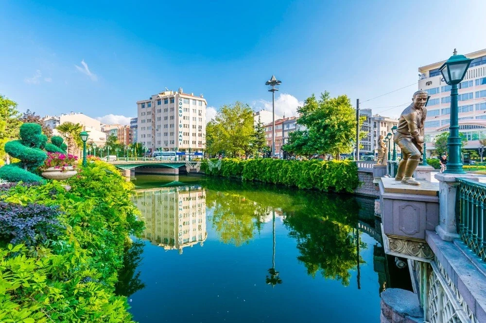 Eskişehir'de Gezilecek En Güzel Yerler: Masal Gibi Bir Şehir Rehberi