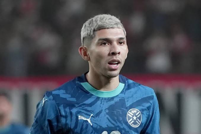 Galatasaray’dan 10 numara hamlesi: Julio Enciso için teklif hazırlığı