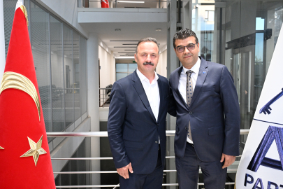 Anahtar Parti Adana İl Başkanı Av. Karataş: Gençliği dijital kumarla kaybediyoruz