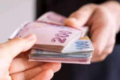 Emekli promosyonlarında yeni rekor kapıda mı? Rakam 28 bin 500 TL'yi gördü, uzmanlar 35 bin TL'yi işaret etti