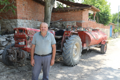 Patlak lastiğe aldırmadan 2 ton suyu yangın alanına ulaştıran Doğru Türkiye'nin gündemine oturdu