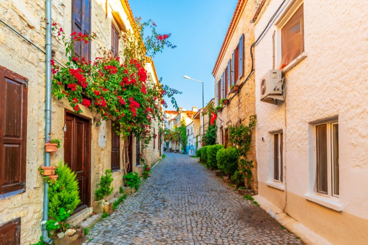 Alaçatı Taş Evleri