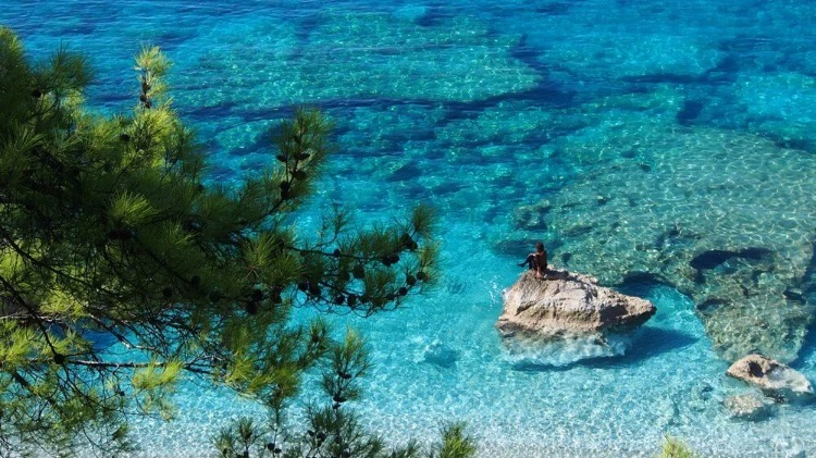 CENNET VE KATRANCI KOYU