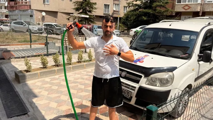 Termometreler tarihi gördü, vatandaş çareyi hortumda buldu Tokat'ta 47,2 derece ile rekor kırıldı! 2