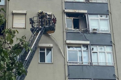 Ümraniye'de 10 katlı binada yangın: 4 kişi mahsur kaldı