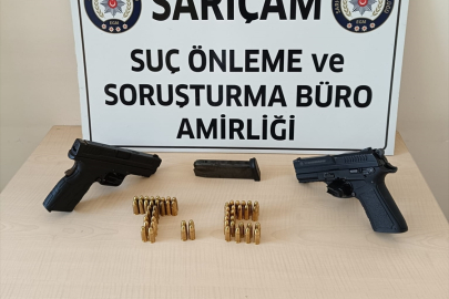 Adana’da kesinleşmiş hapis cezası olan 4 hükümlü saklandıkları dairede yakalandı