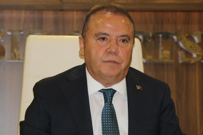 Antalya’daki rüşvet soruşturmasında Muhittin Böcek’in gelini Zuhal Böcek adliyeye sevk edildi