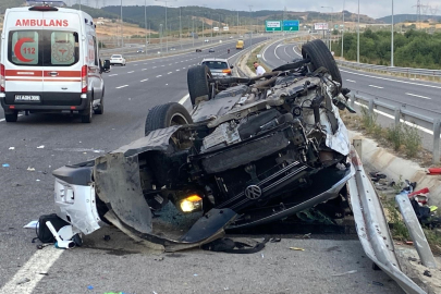 Kuzey Marmara Otoyolu'nda feci kaza: Anne olay yerinde, 7 yaşındaki çocuk hastanede hayatını kaybetti