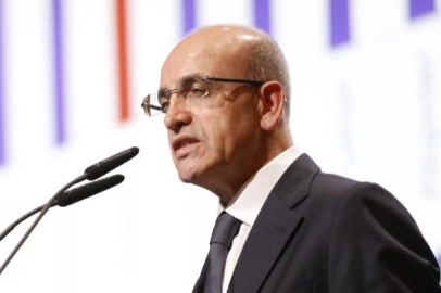 Bakan Mehmet Şimşek açıkladı: İhracatta tüm zamanların aylık rekoru kırıldı!