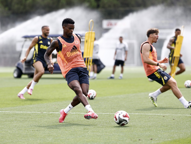 Fenerbahçe, Feyenoord maçı hazırlıklarını sürdürüyor 2