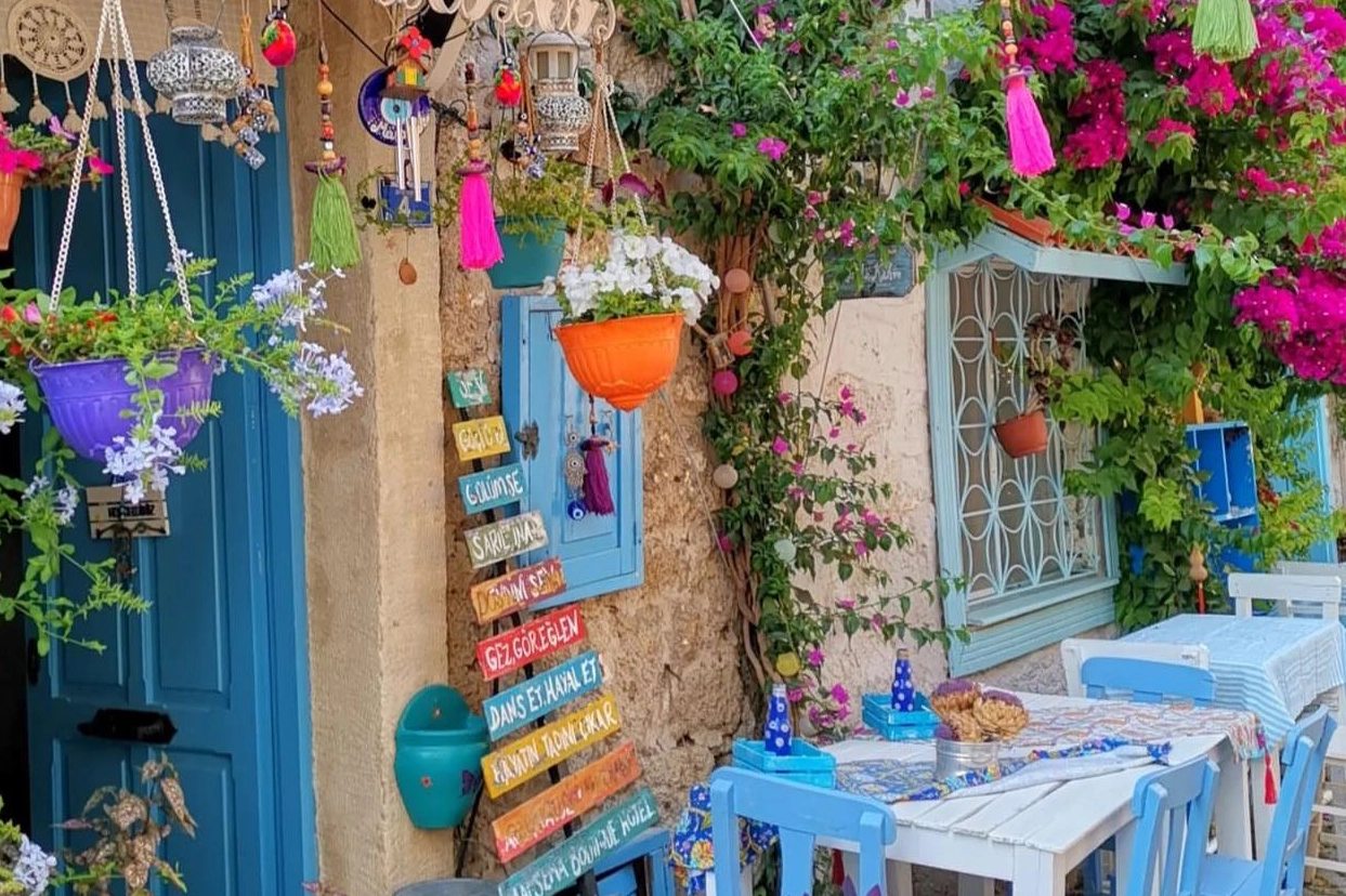 Şirince Tarihiyle Büyülüyor, Mimarisiyle Hayran Bırakıyor