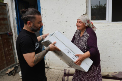 Adana’da ihtiyaç sahibi ailelere destek