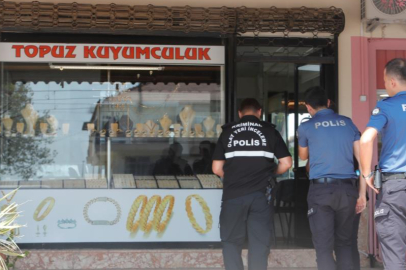Antalya’da bıçaklı kuyumcu soygunu