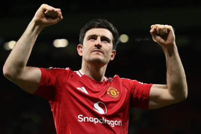 Harry Maguire, Manchester United’da kalmak istiyor! 5 teklifi reddetti