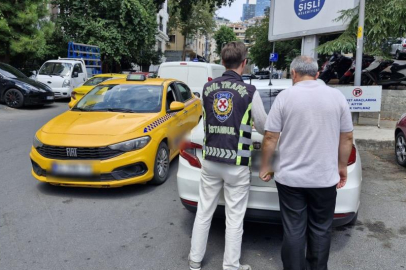 Fatih’te yolcu seçen taksi şoförü yakalandı