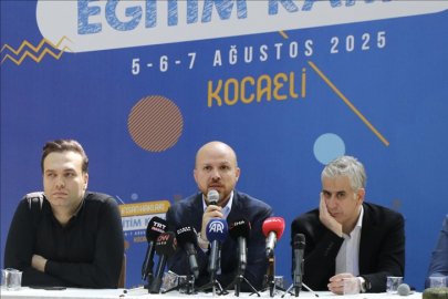 İlim Yayma Vakfı Mütevelli Heyeti Başkanı Bilal Erdoğan, Kocaeli'de gençlerle buluştu