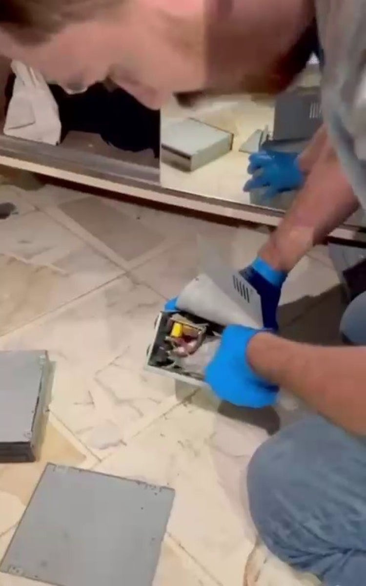 Polisi bile şaşırttı Bilgisayar fanından uyuşturucu zulalayan zanlı tutuklandı! 2