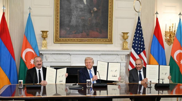 Beyaz Saray'da tarihi anlaşma Zengezur Koridoru 99 yıllığına ABD'ye devredildi 2