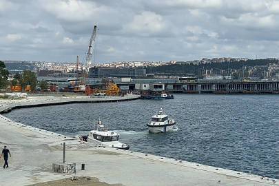 Beyoğlu’nda Haliç Metro Köprüsü’nden denize atlayan adamın cansız bedeni çıkarıldı