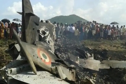 Hindistan’dan Pakistan’a sert darbe: 6 askeri uçak düşürüldü