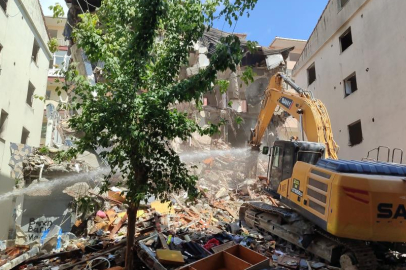 Küçükçekmece’de Kentsel dönüşümde kritik hamle: 14 bina yıkılıyor!
