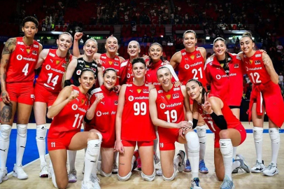 Filenin Sultanları Dünya Şampiyonası ilk maçı ne zaman? Türkiye - İspanya Voleybol maçı saat kaçta, hangi kanalda?